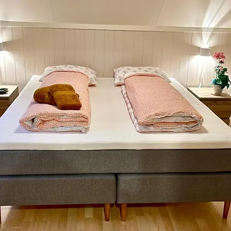 Sandersstua 2, Luxury Family With Private Whirlpool In Stamsund Vestvagoy