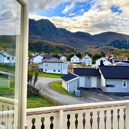 Sandersstua 2, Luxury Family With Private Whirlpool In Stamsund Vestvagoy