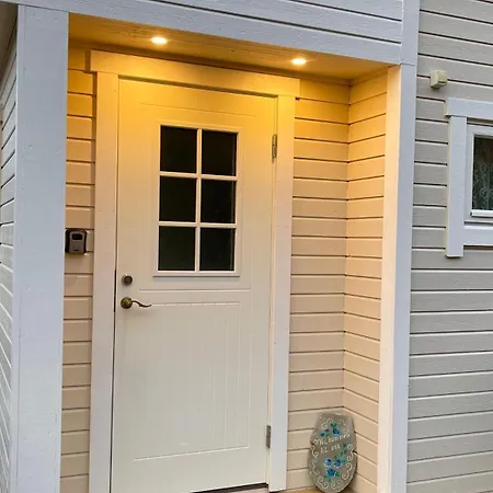 Sandersstua 2, Luxury Family With Private Whirlpool In Stamsund Holiday home Vestvagoy