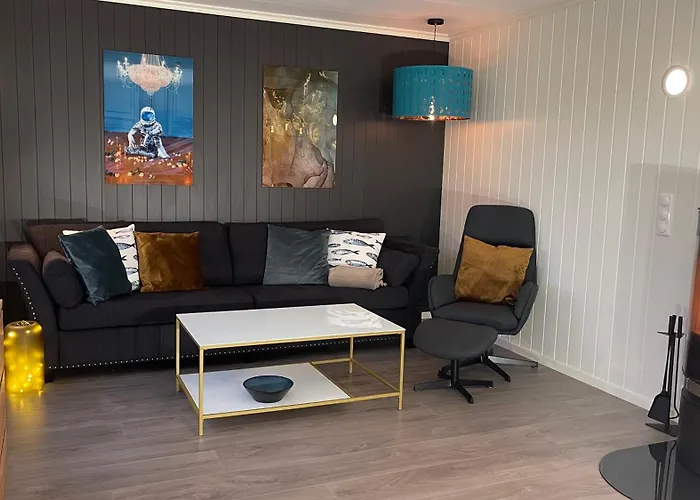 Sandersstua 2, Luxury Family With Private Whirlpool In Stamsund Дом отдыха *