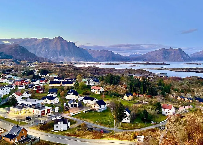 Holiday home Sandersstua 2, Luxury Family With Private Whirlpool In Stamsund Vestvagoy