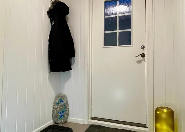 Sandersstua 2, Luxury Family With Private Whirlpool In Stamsund Дом отдыха